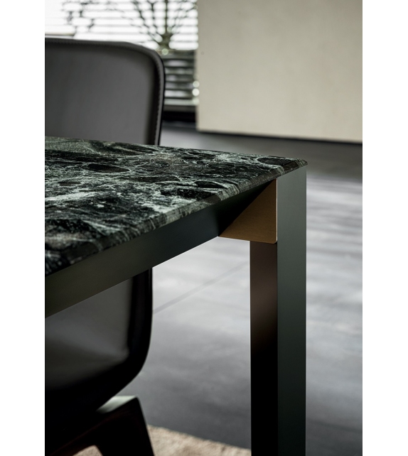 Half A Square Molteni & C Table