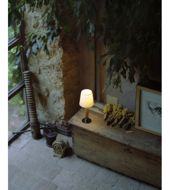Básica Minima Santa&Cole Table Lamp