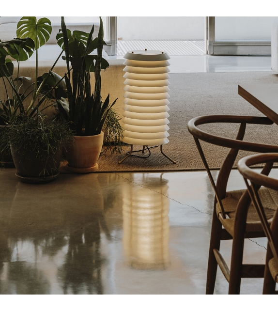 Maija 30 Santa&Cole Lampadaire