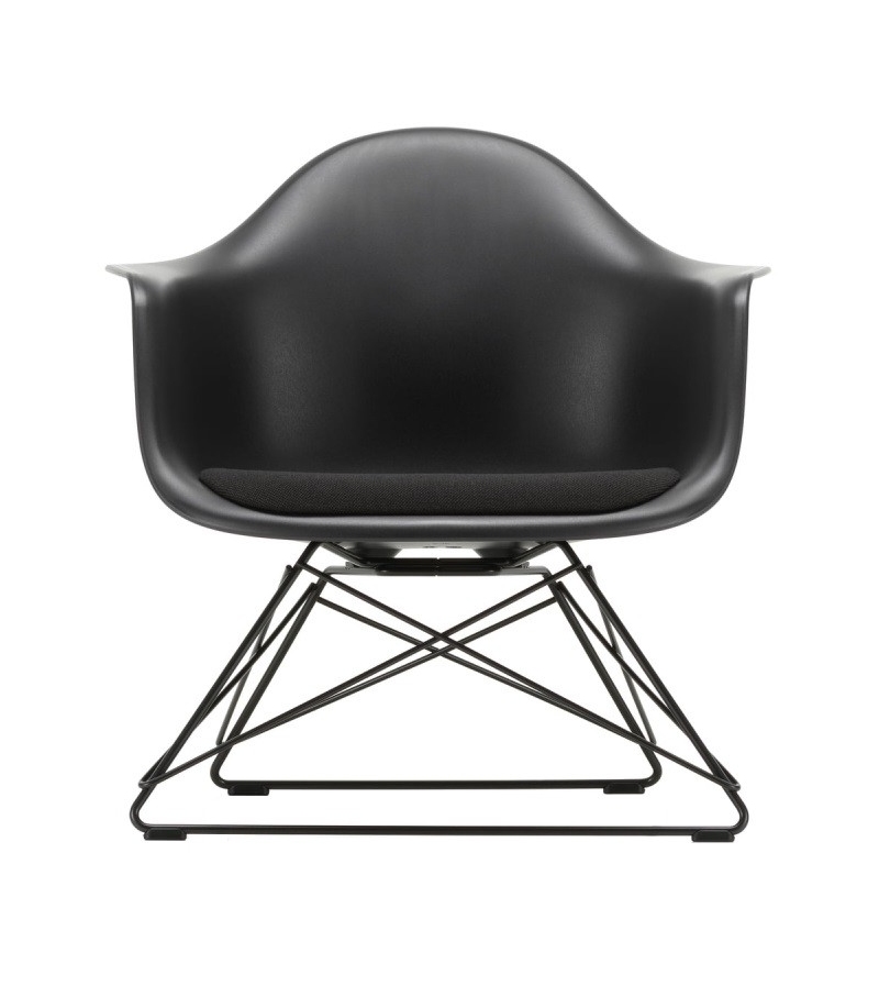 Eames Plastic Armchair LAR Vitra Fauteuil