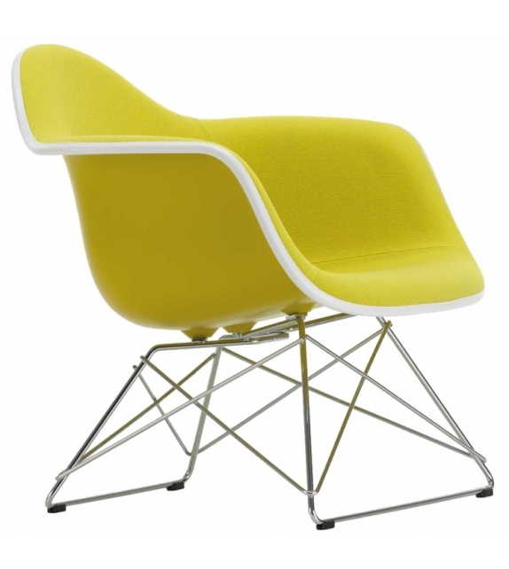 Eames Plastic Armchair LAR Vitra Sessel mit Kissen