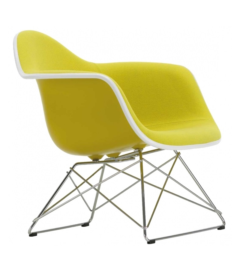 Eames Plastic Armchair LAR Vitra Poltrona con cuscino