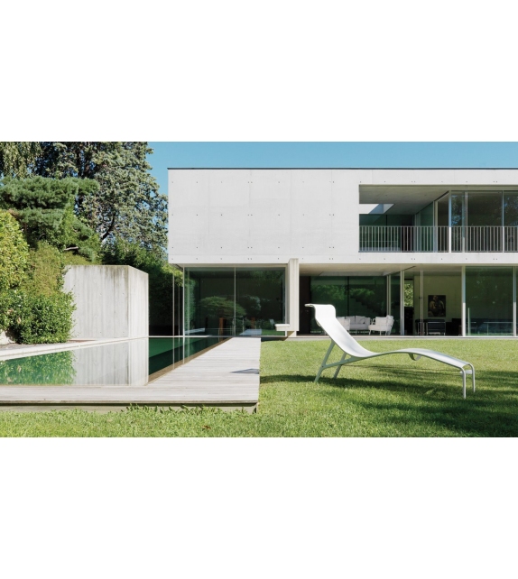 Longframe - 439 chaise longue 