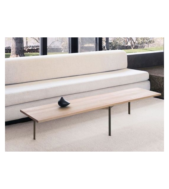 Plank Couchtisch  Bassam Fellows