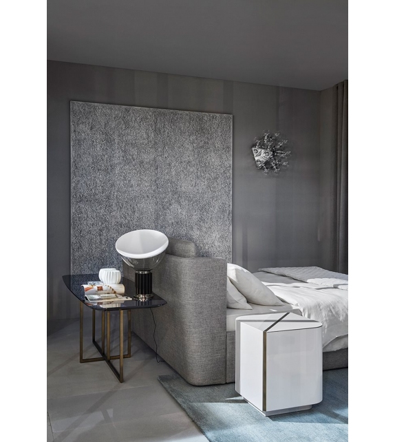 Cole Meridiani Console