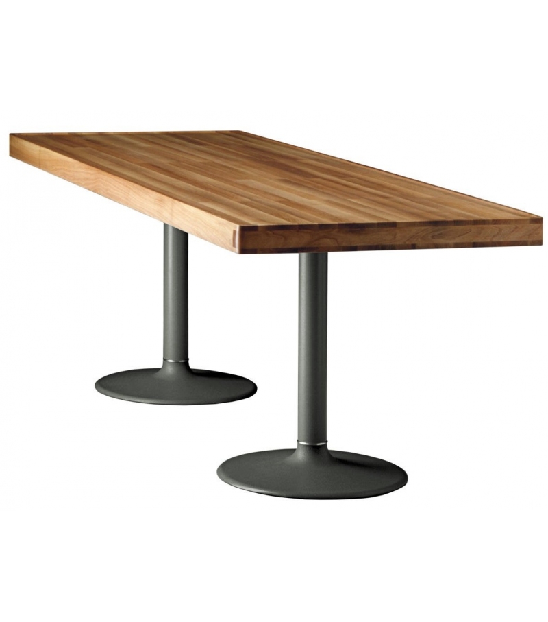 LC11-P Table Cassina