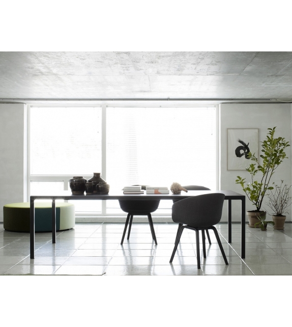 About a Chair AAC 23 Hay Silla