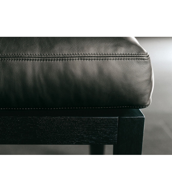 Forrest Wood Meridiani Sessel