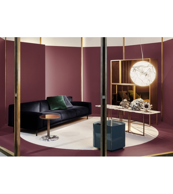 Timothy Meridiani Sofa