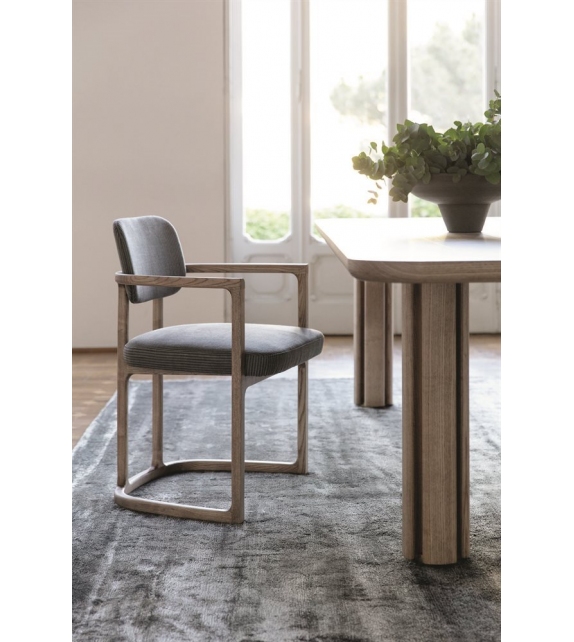 Serena Porada Chaise