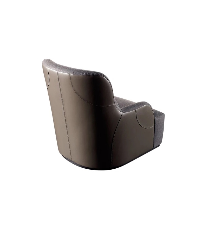 Liu Kuoio Meridiani Armchair