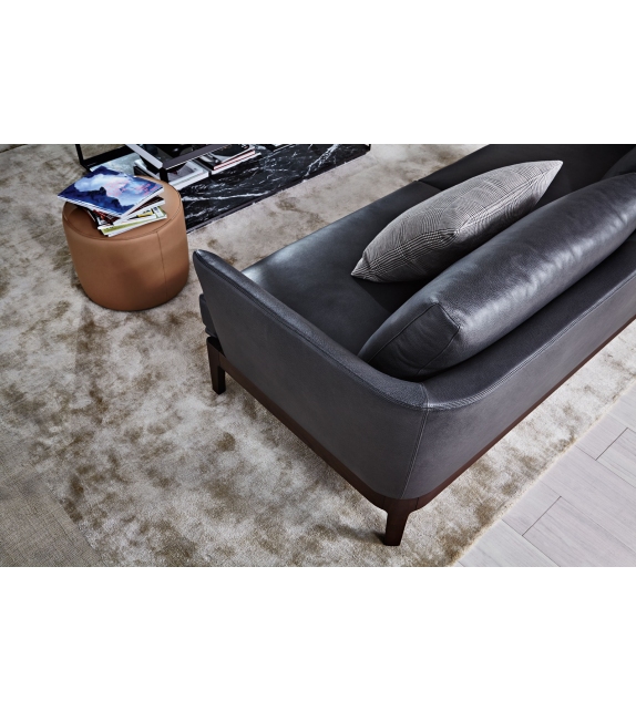 Chelsea Molteni & C Sofa