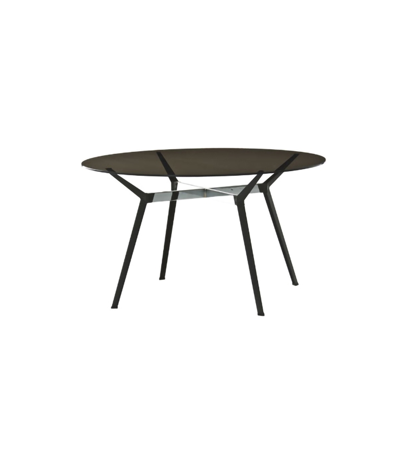 Pylon Round Table Diesel with Moroso