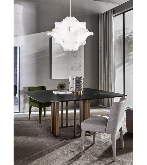 Charlie Meridiani Table