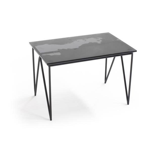 Aerozeppelin Diesel with Moroso Coffee Table