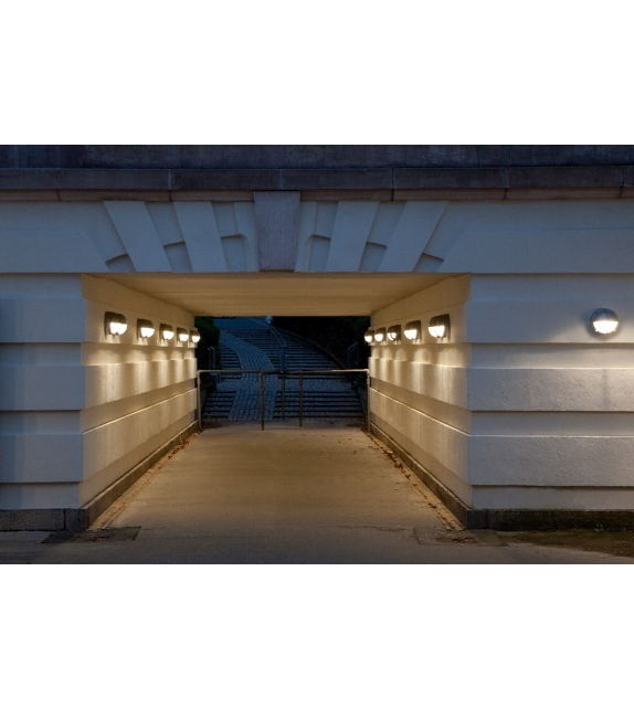 Skot Louis Poulsen Wall/Celing