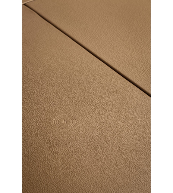 Peek-a-Book Poltrona Frau Scrivania