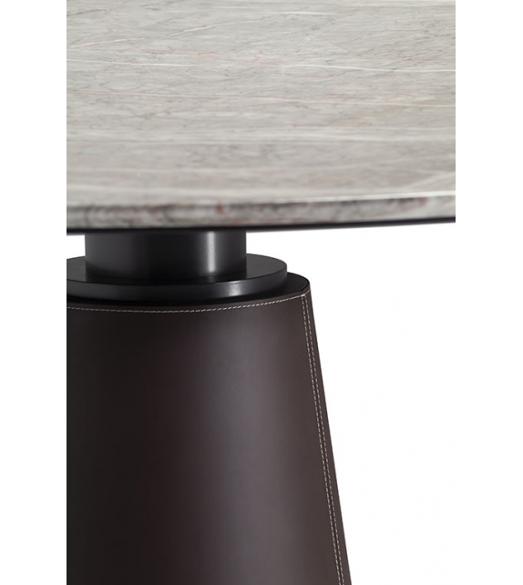 Mesa Due Marble Poltrona Frau Tisch