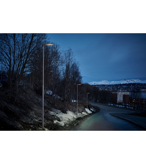 LP Xperi Louis Poulsen Floor Lamp