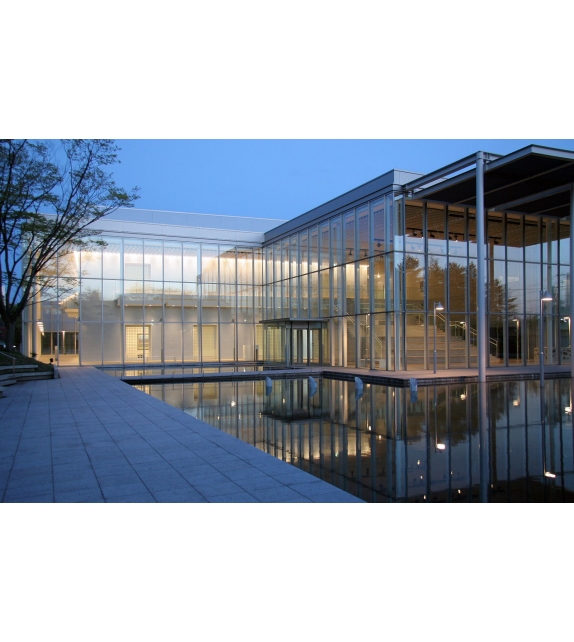 Toldbod 290 Louis Poulsen Lampada da Terra