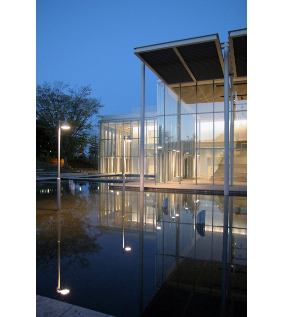 Toldbod 290 Louis Poulsen Lampadaire