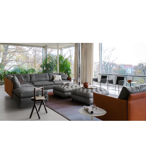 Ming’s Heart Poltrona Frau Armstuhl