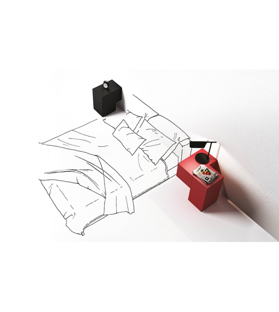 Formosa Appoggiata Minotti Italia Bedside Table