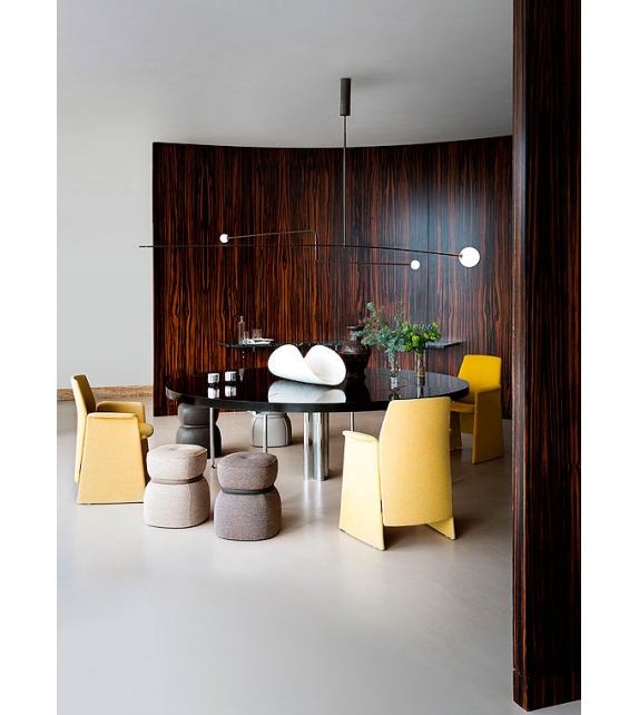 Downtown Conference Poltrona Frau Armstuhl