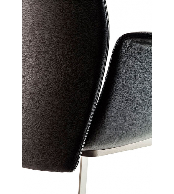 Downtown Conference Poltrona Frau Sillón