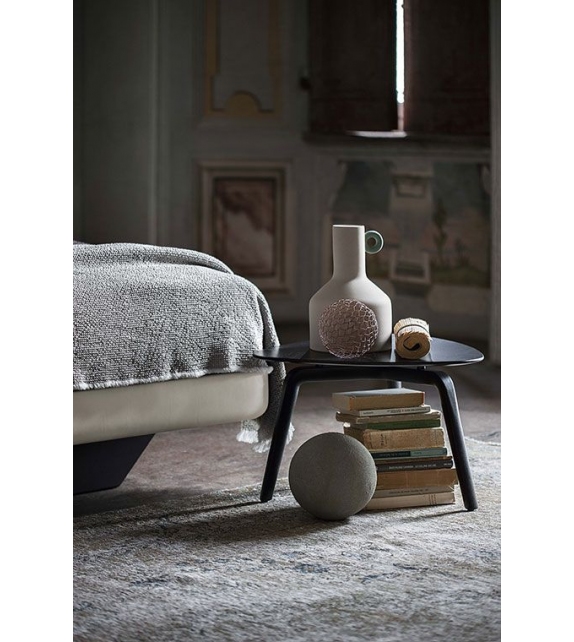 Fiorile Poltrona Frau Couchtisch