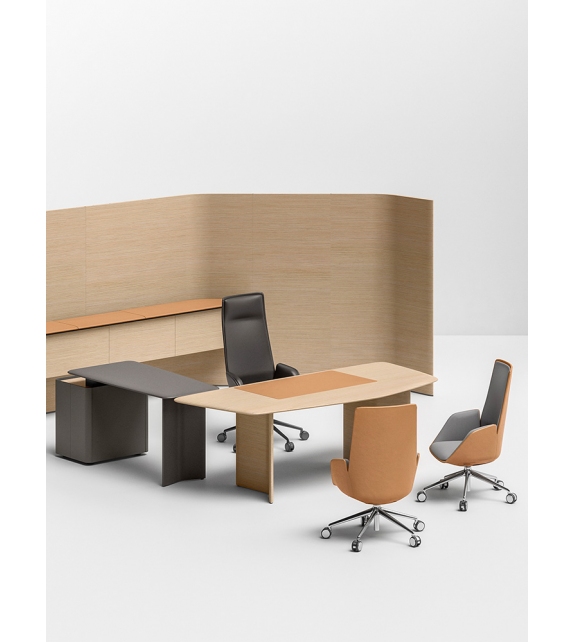 Trust Desk Poltrona Frau Bureau