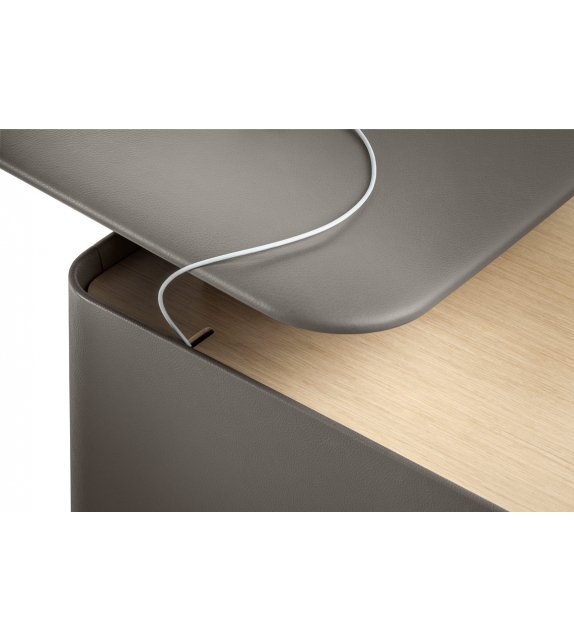 Trust Desk Poltrona Frau Bureau