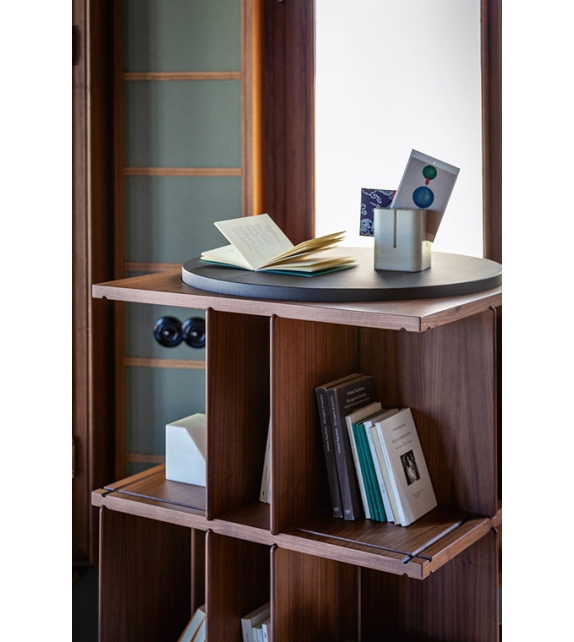 Turner Poltrona Frau Bücherregal