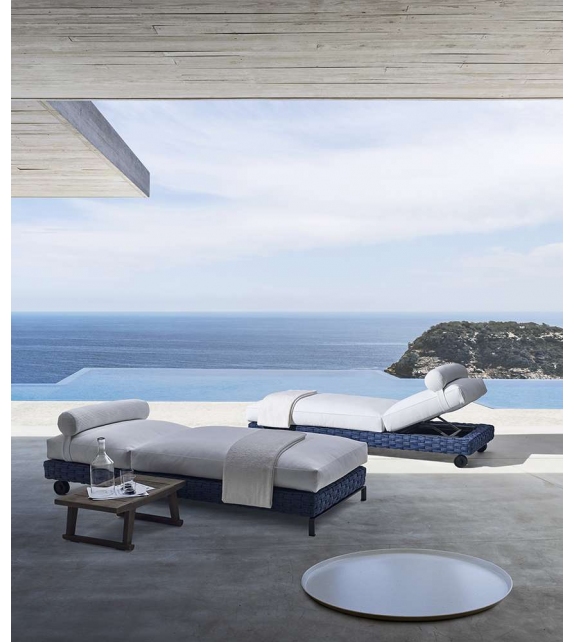 Ray Outdoor Fabric B&B Italia Outdoor Sunbed