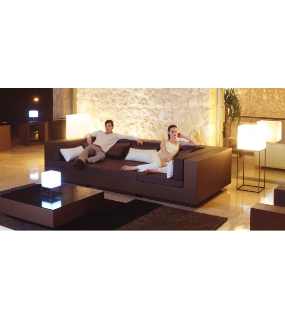 Vela Cube Lamp Vondom