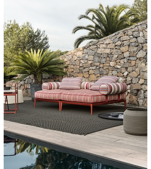 B&B Italia Outdoor Ribes Chaise Longue