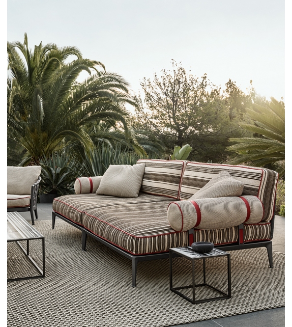 B&B Italia Outdoor Ribes Chaise Longue