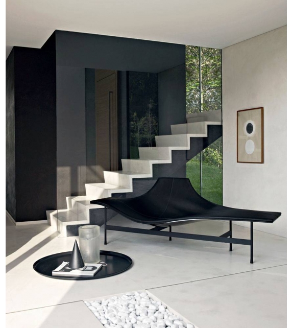 Terminal 1 chaise longue