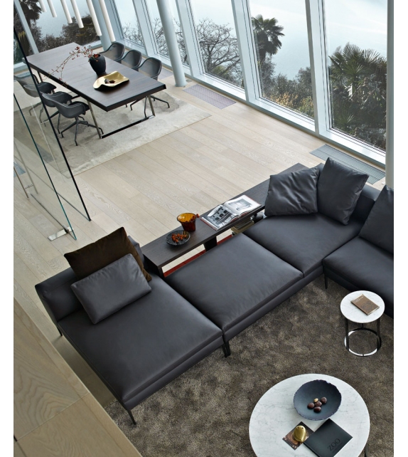 Frank '12 B&B Italia Side Table