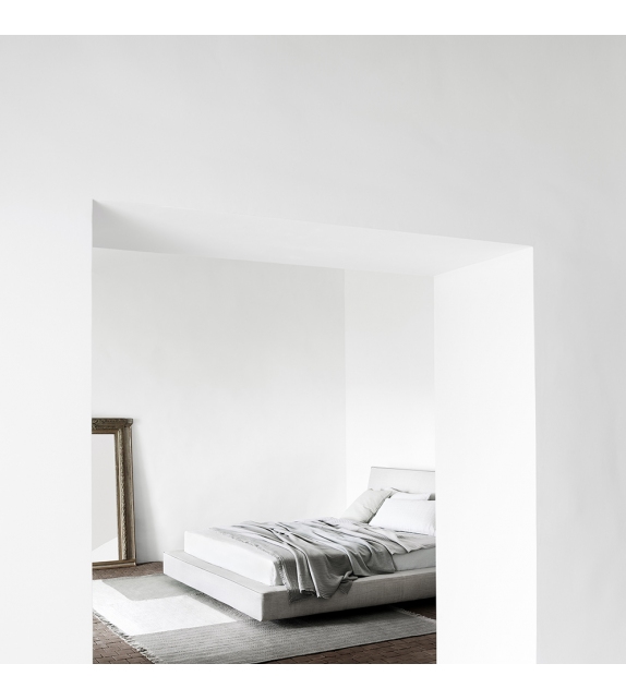 Richard B&B Italia Bett