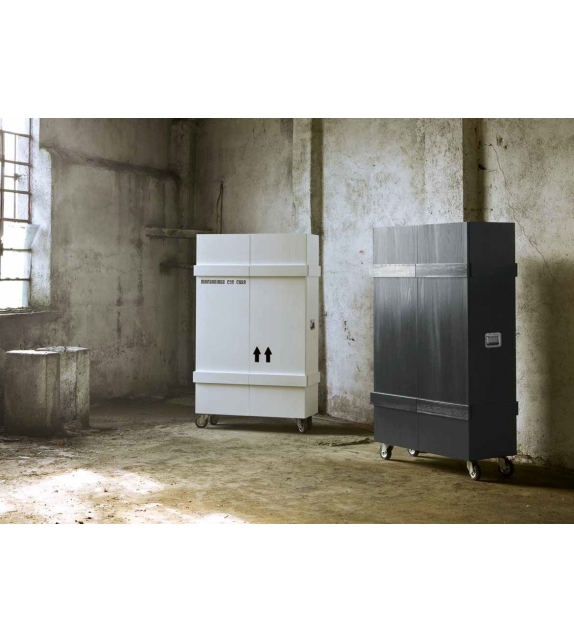 Alto 62 Minotti Italia Kleiderschrank