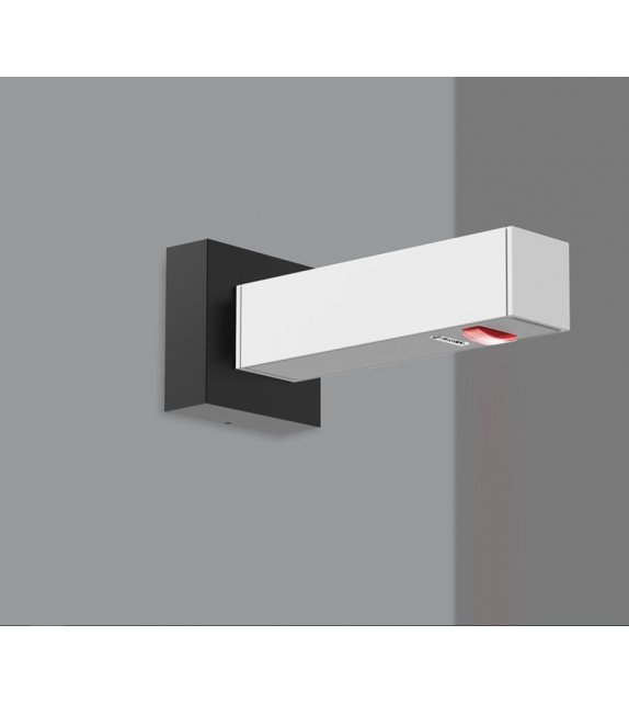 Walking Wall Symmetric Emission Artemide Wandleuchte