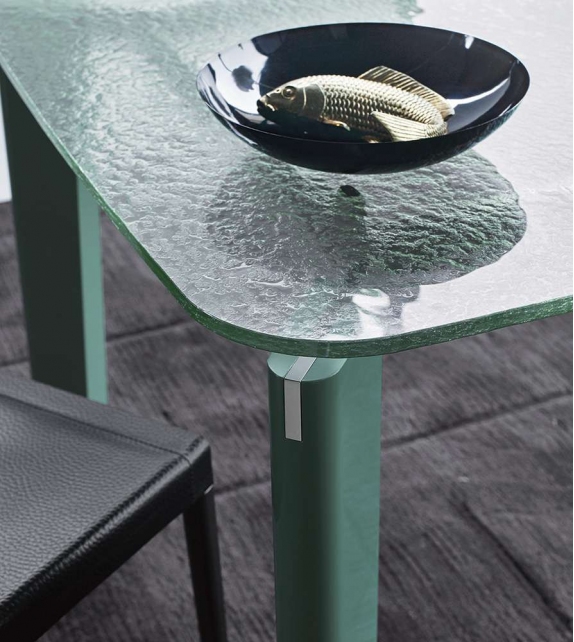 Oskar B&B Italia Table With Glass Top