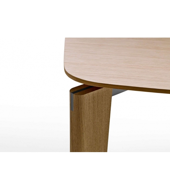 Oskar B&B Italia Table