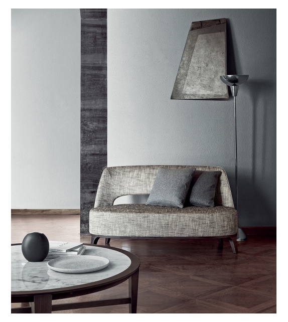 Ermione Flexform Settee