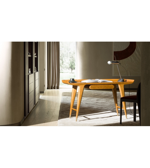 D.847.1 Molteni & C Schreibtisch