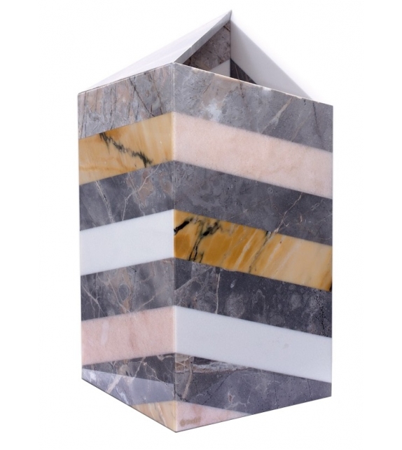 Earthquake Vase Budri