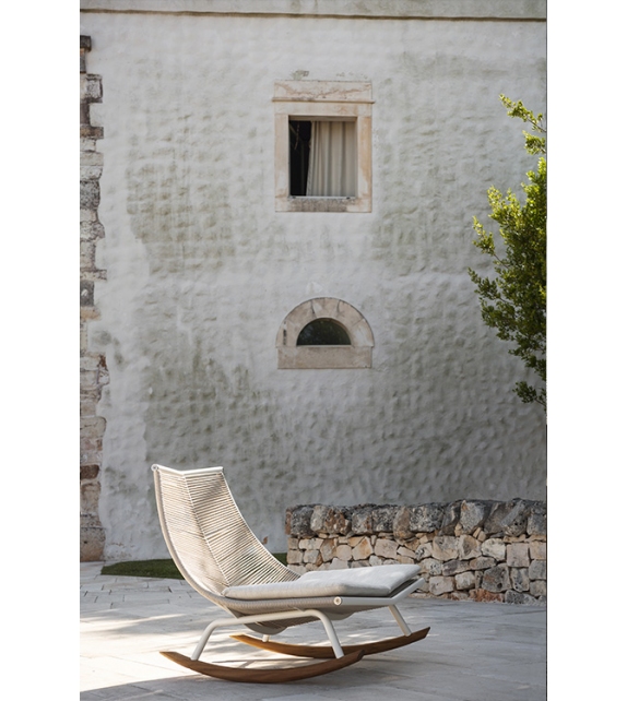 Laze Roda Rocking Chair