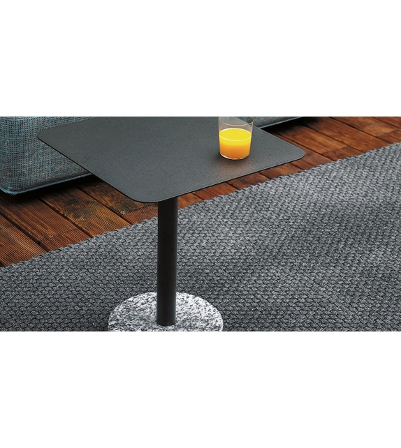 Bernardo Roda Beistelltisch