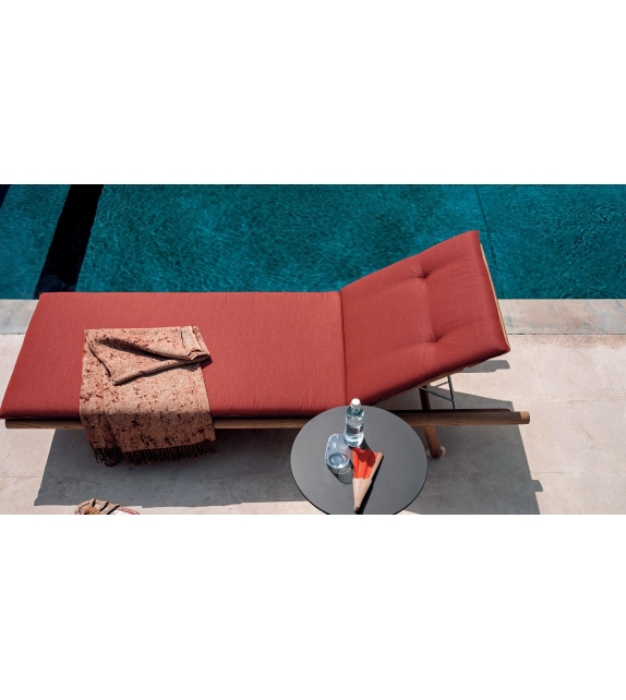 Bernardo Roda Beistelltisch